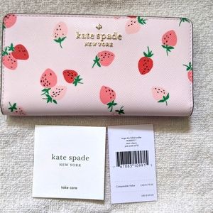 Kate spade staci wild strawberries bifold wallet